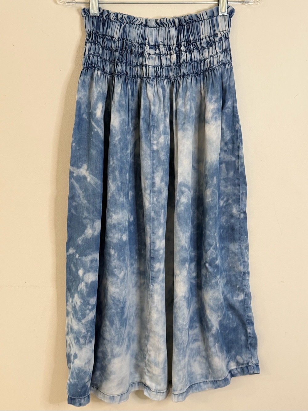 Given Kale maxi skirt blue & white tie dyed smocked waist SZ SM